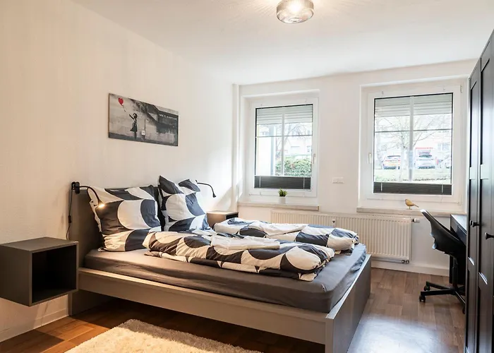 Cityapartment Mit Grossem Balkon Am Stadtpark- Disneyplus Und 300mbs Internet 公寓 开姆尼茨